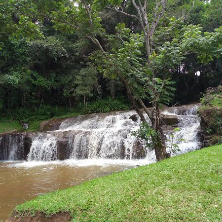 Chales Encantos De Minas Bueno Brandão 外观 照片